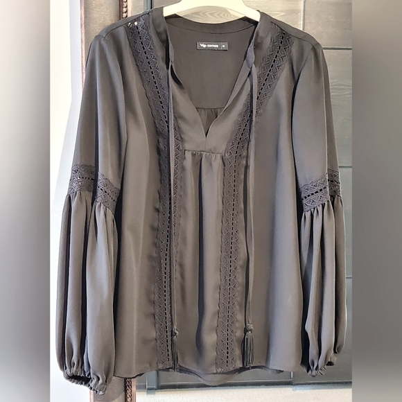 Tops - *2 for $8 deals* Women's Long Sleeve Lace Top